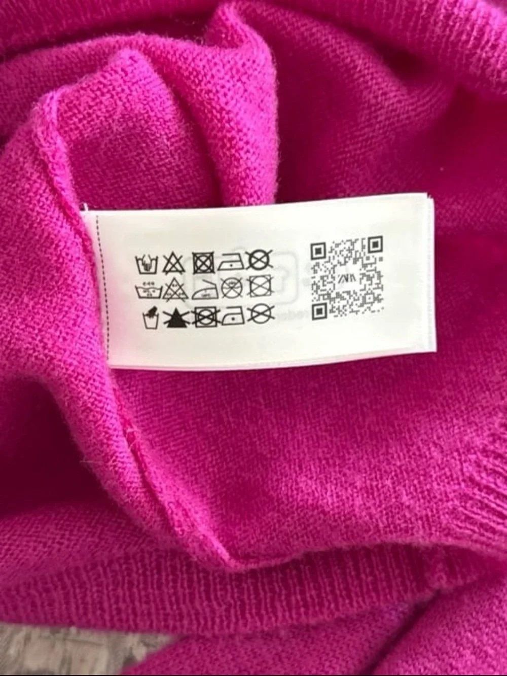 Zara 100% Wool Pink Polo Sweater Size XL Long Sleeve. Slim Fit